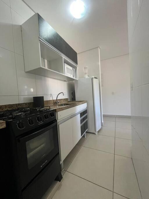 Apartamento Em Ubatuba! A 100M Da Praia! Екстериор снимка